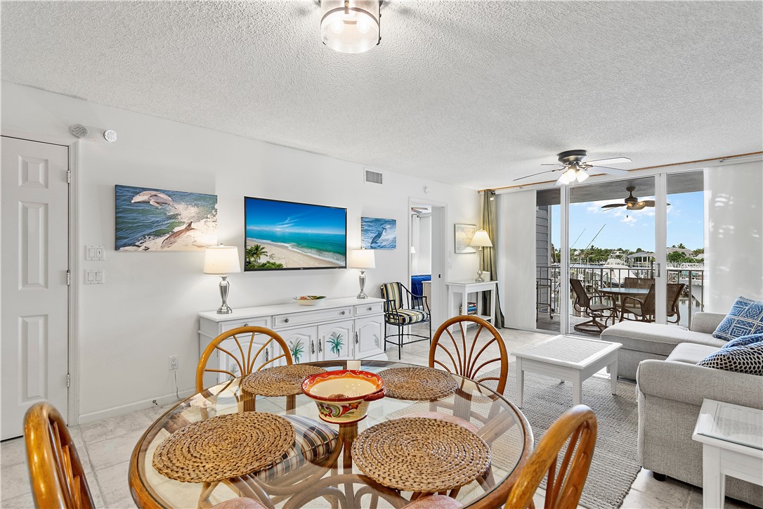 2140 Spyglass Lane 216
