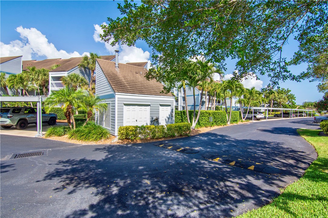 2140 Spyglass Lane 216