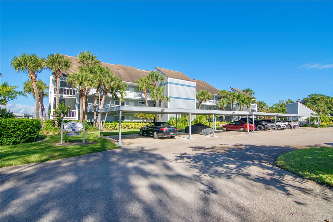 2140 Spyglass Lane 216