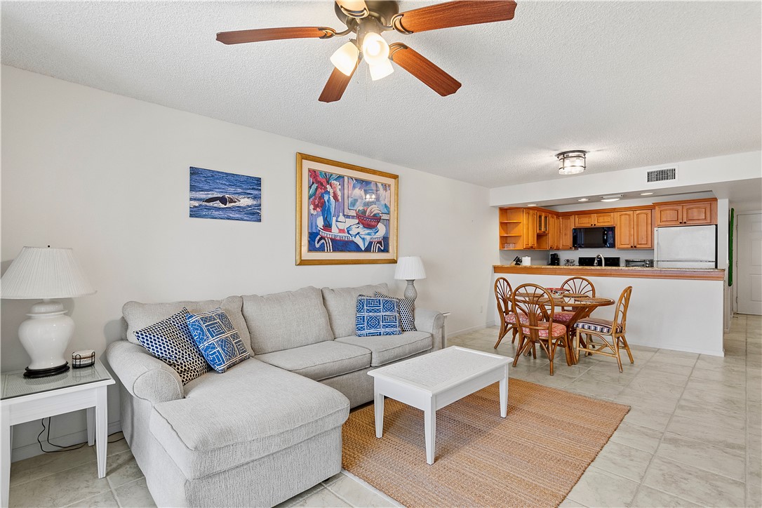 2140 Spyglass Lane 216