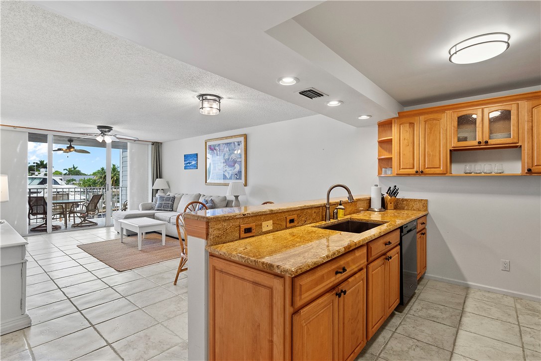 2140 Spyglass Lane 216