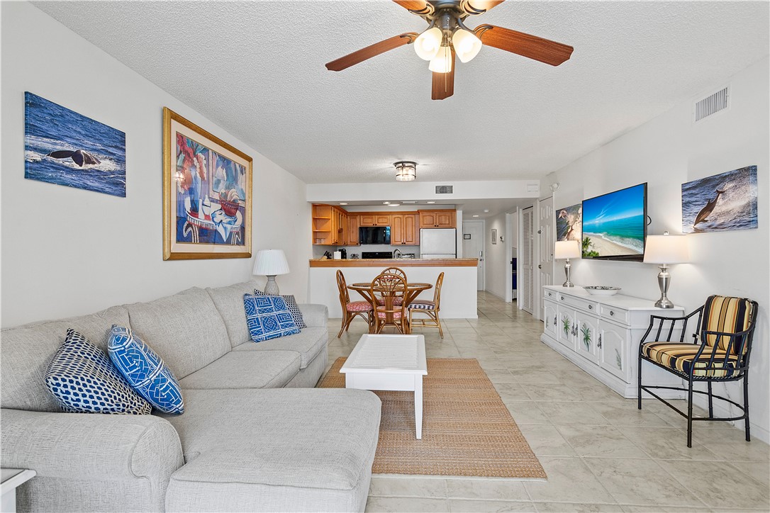 2140 Spyglass Lane 216