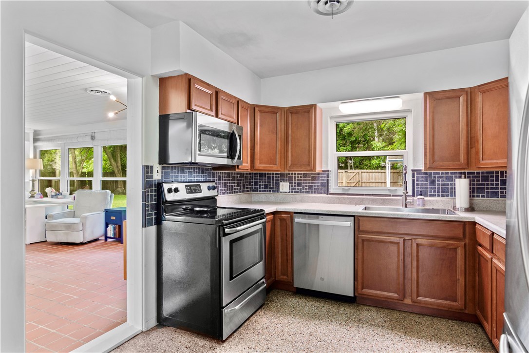 2025 Buena Vista Boulevard