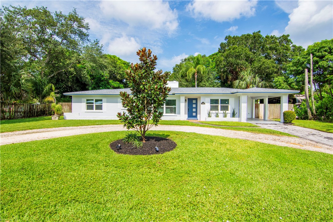 2025 Buena Vista Boulevard