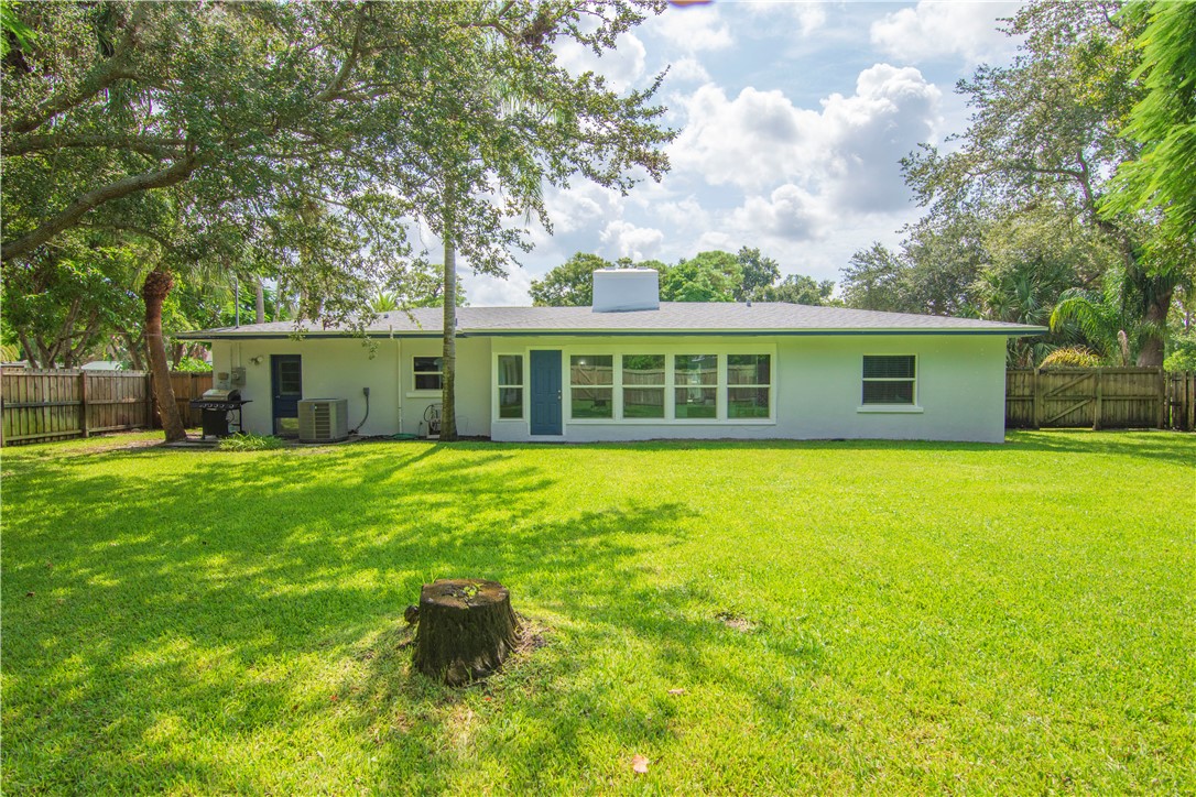 2025 Buena Vista Boulevard
