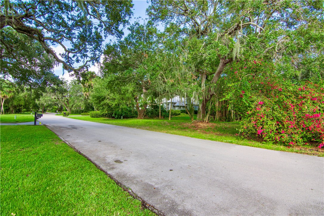 8640 Seacrest Drive