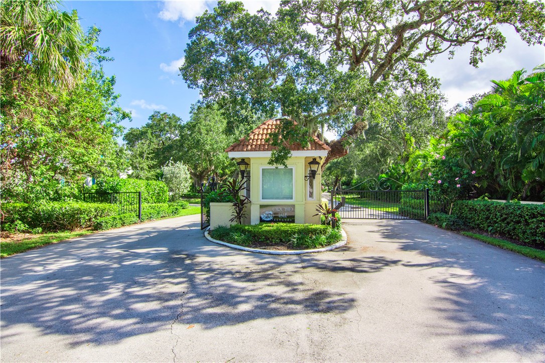 8640 Seacrest Drive