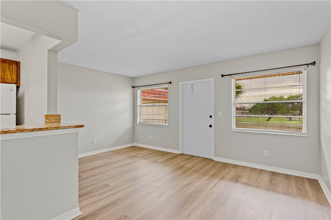 92 Spring Lake Drive 204