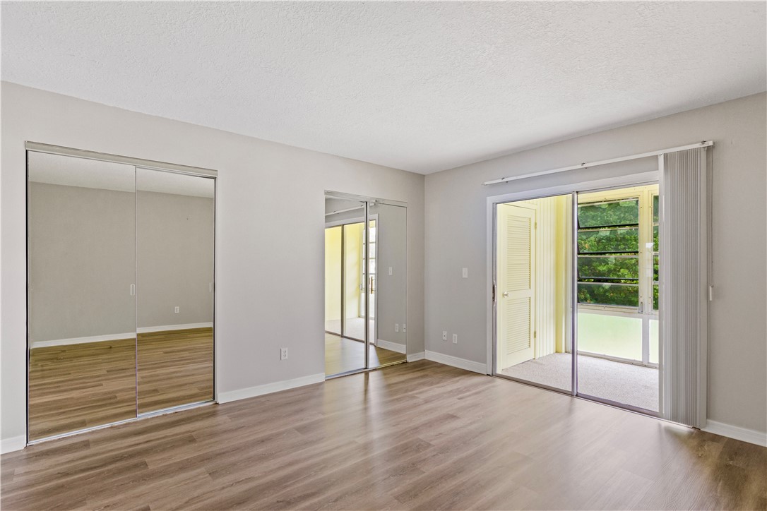 92 Spring Lake Drive 204