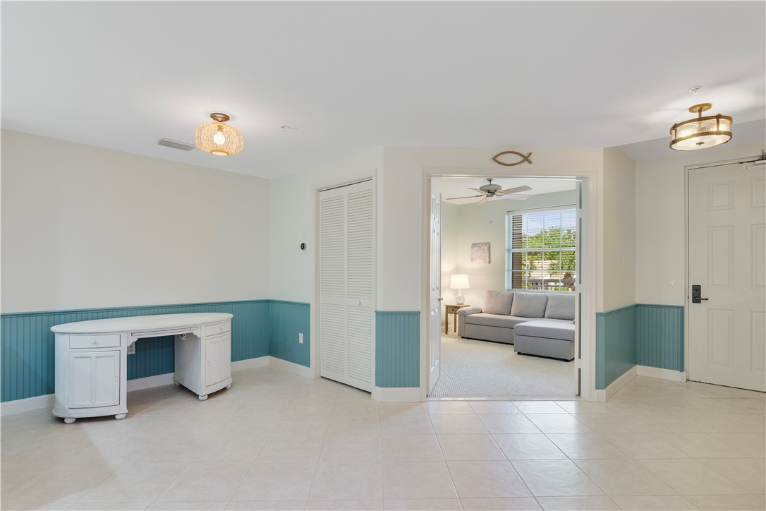 940 Turtle Cove Lane 114
