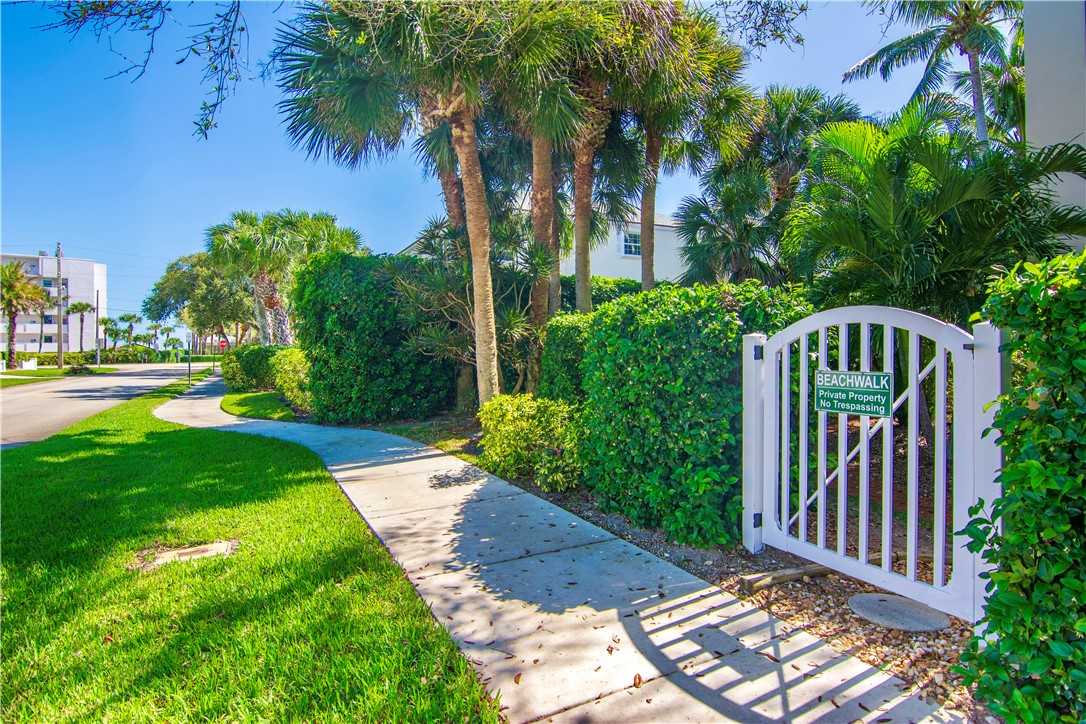 940 Turtle Cove Lane 114