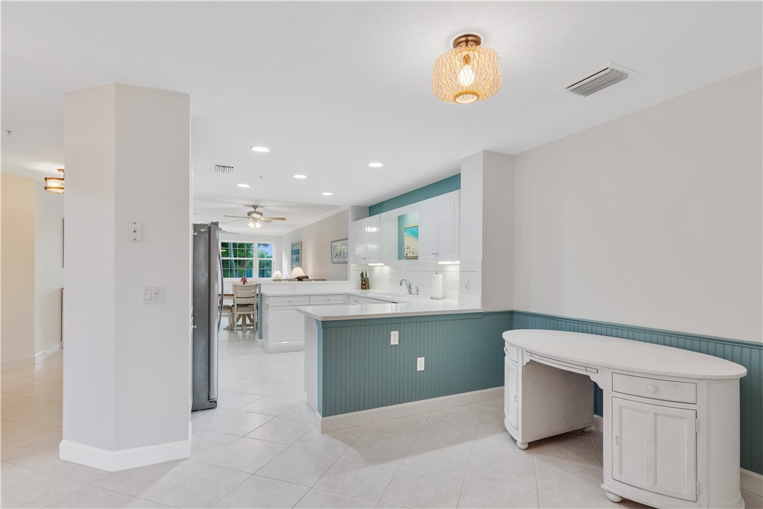 940 Turtle Cove Lane 114