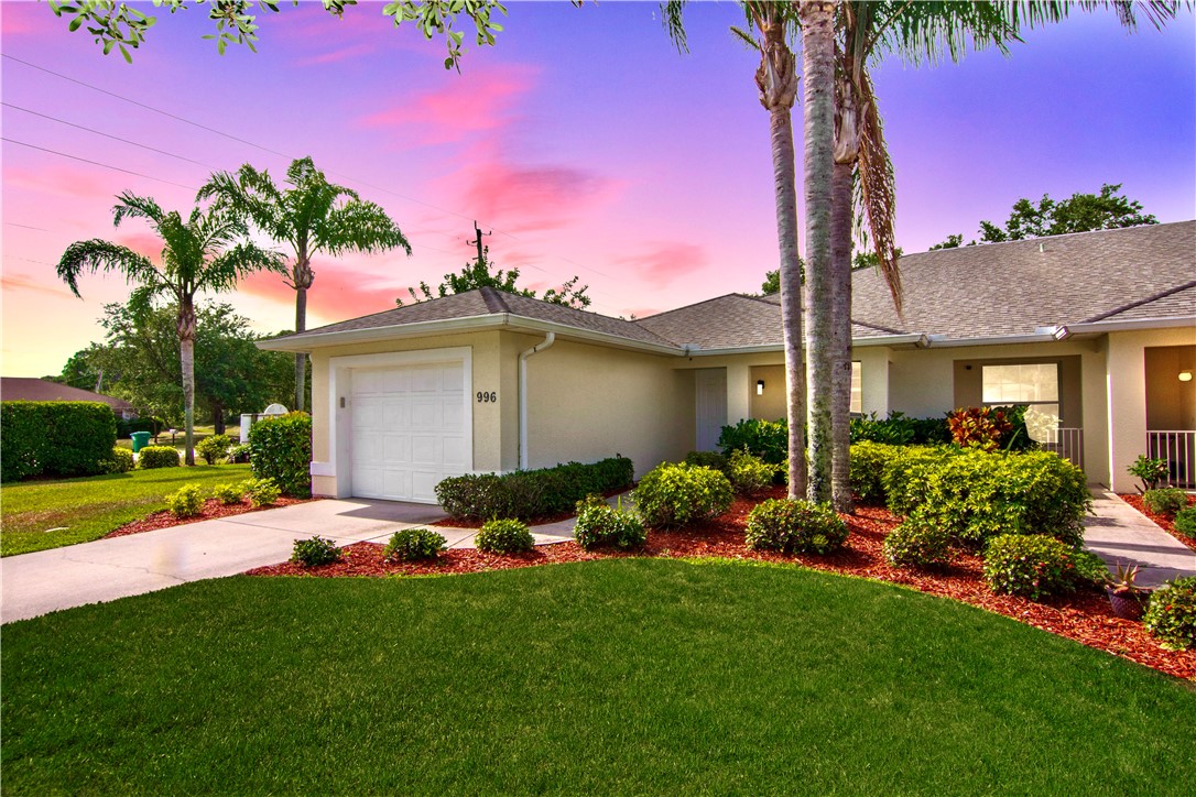 996 S Easy Street