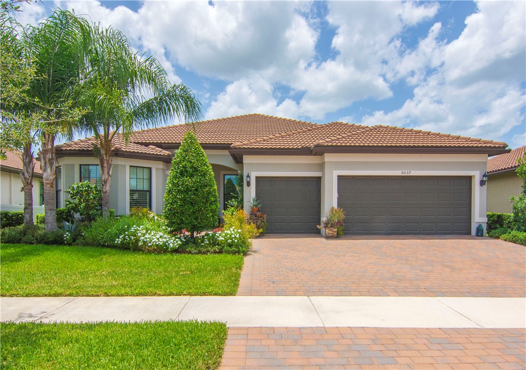 5037 Monroe Circle