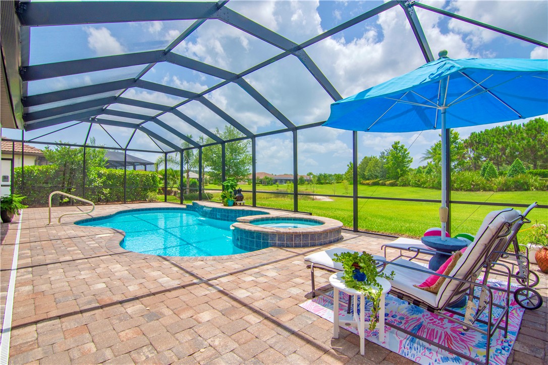 5037 Monroe Circle