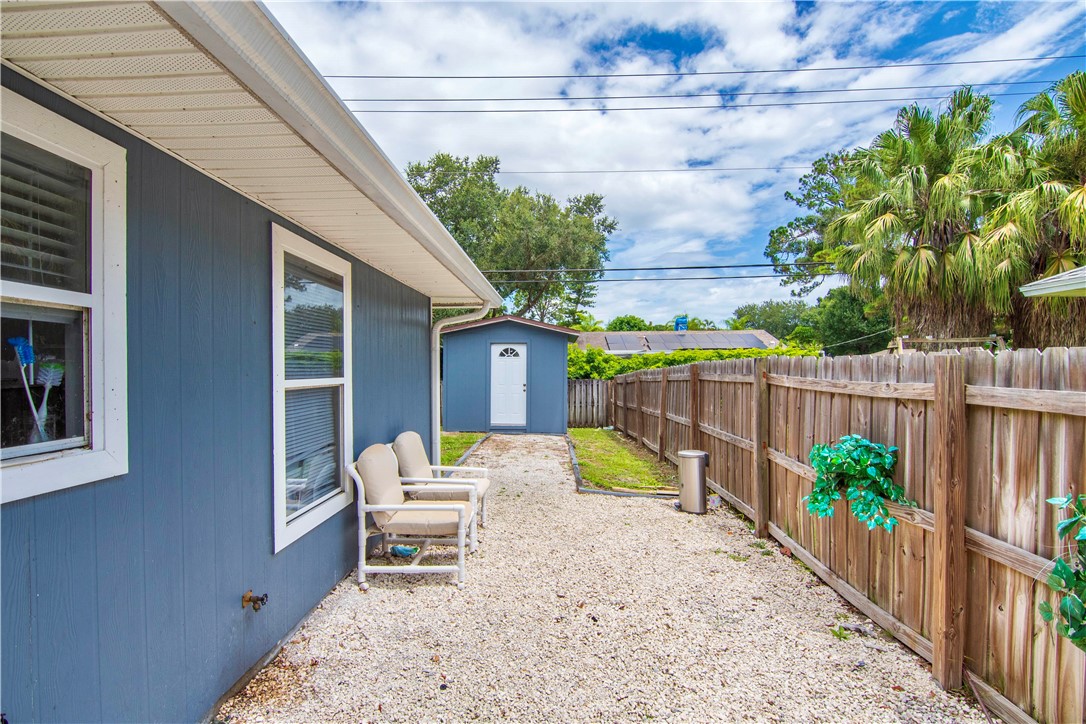 3186 1st Lane