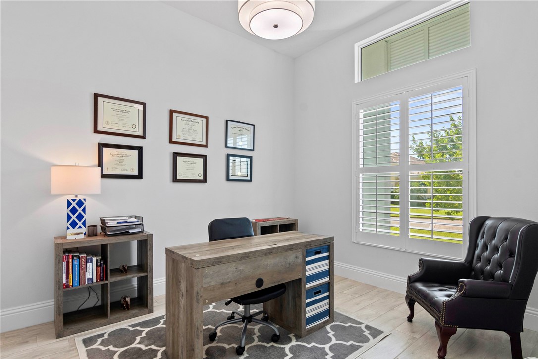 9335 Orchid Cove Circle