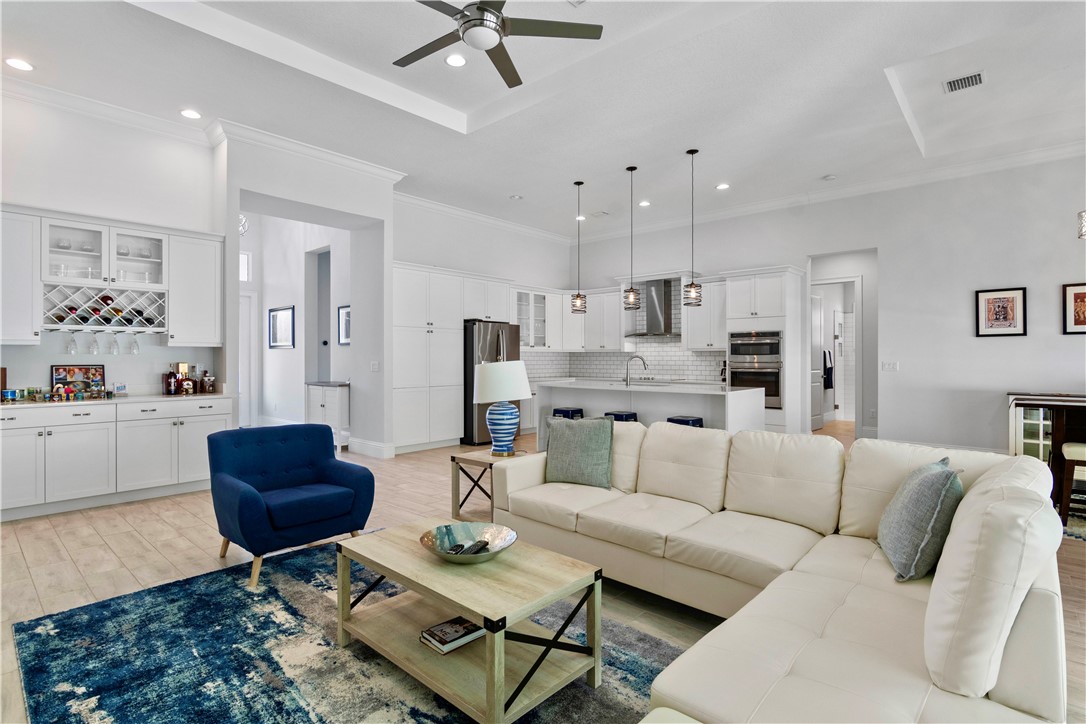 9335 Orchid Cove Circle