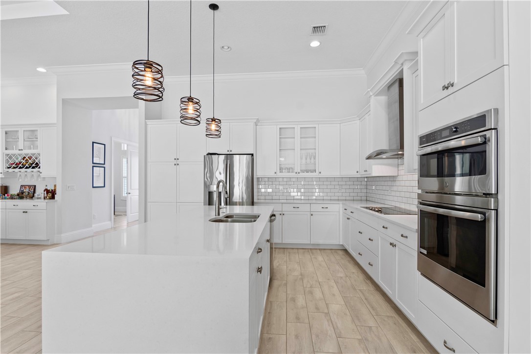 9335 Orchid Cove Circle