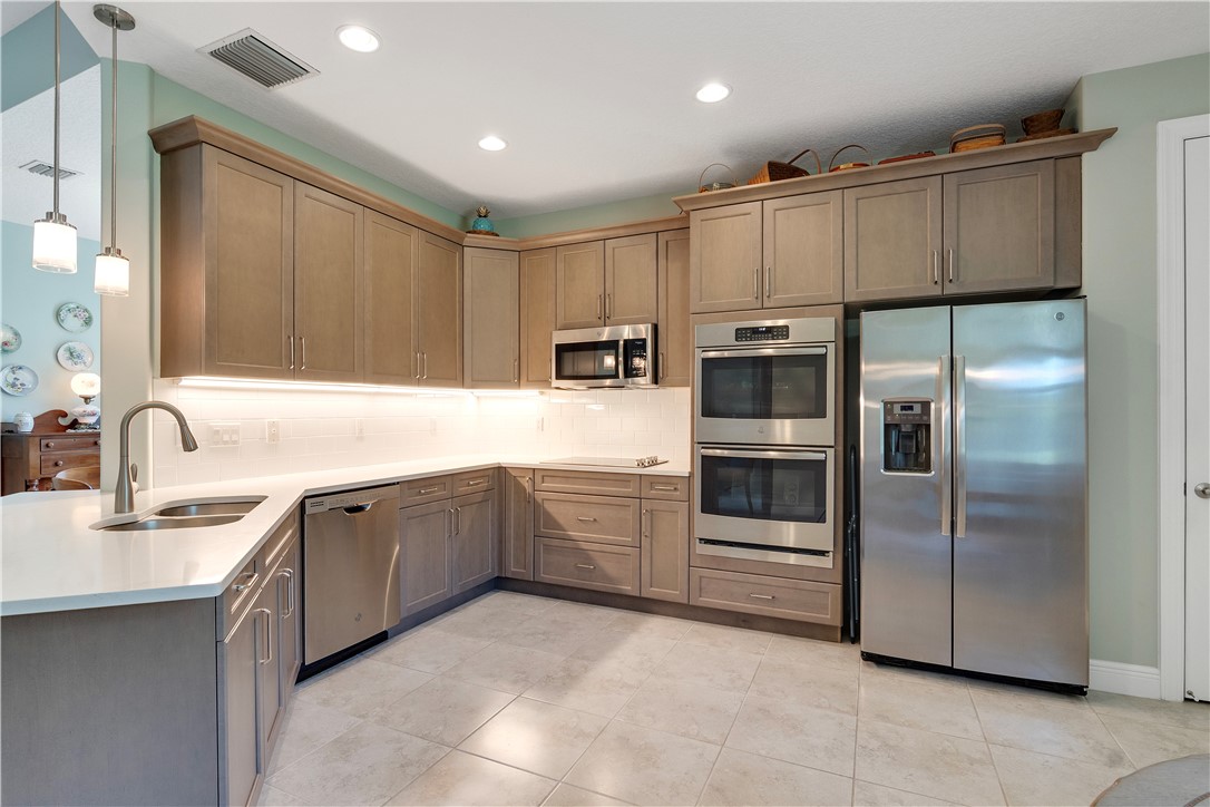 1569 Segovia Circle