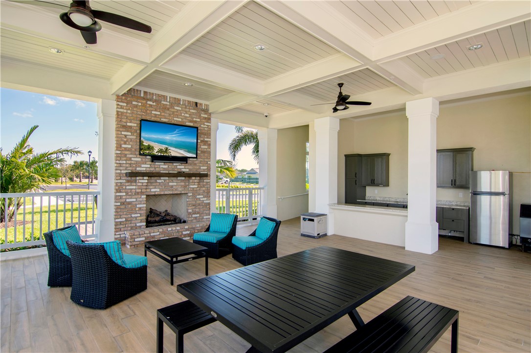 3415 Diamond Leaf Drive