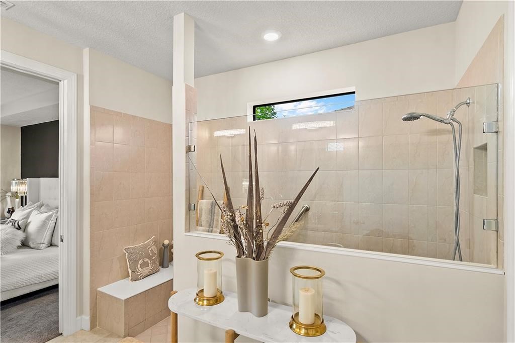 5037 Monroe Circle