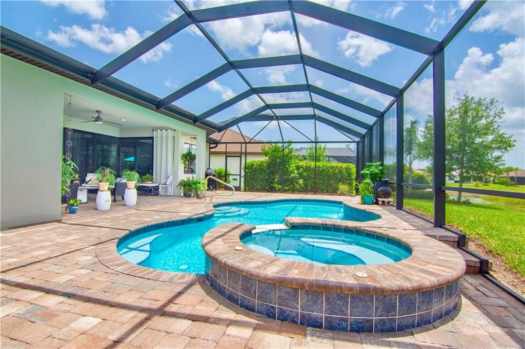 5037 Monroe Circle
