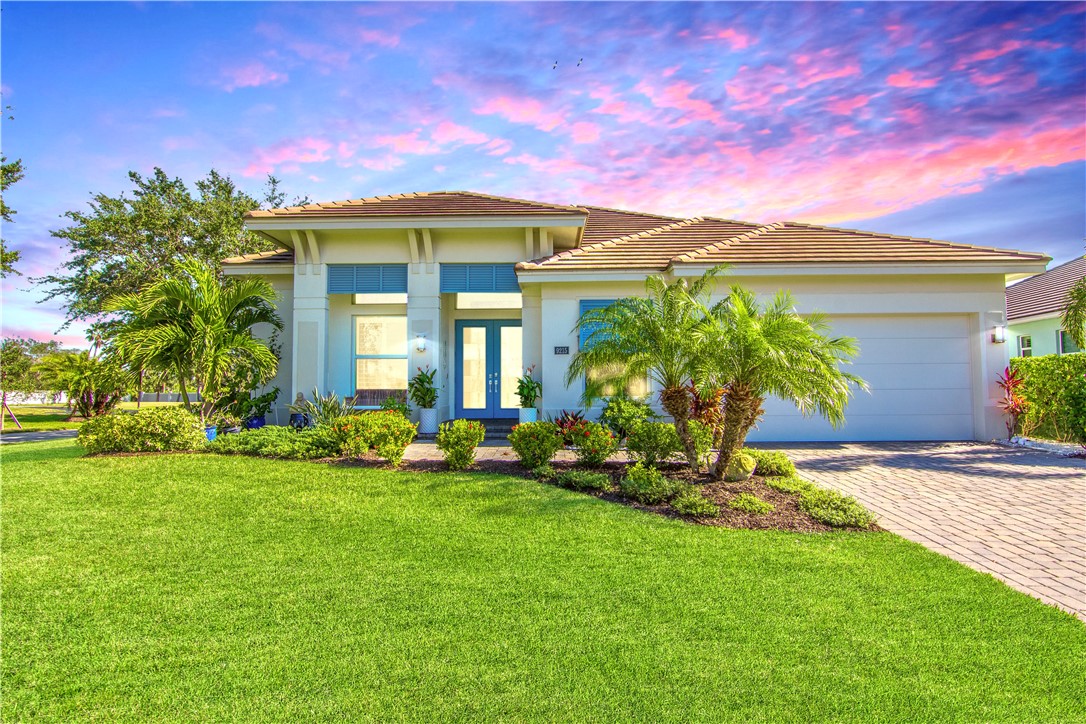 9215 Orchid Cove Circle