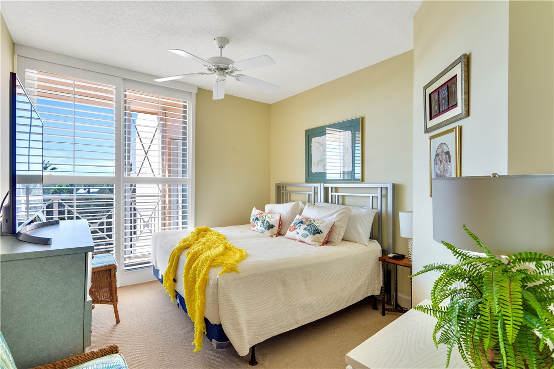 8870 N Sea Oaks Way 312