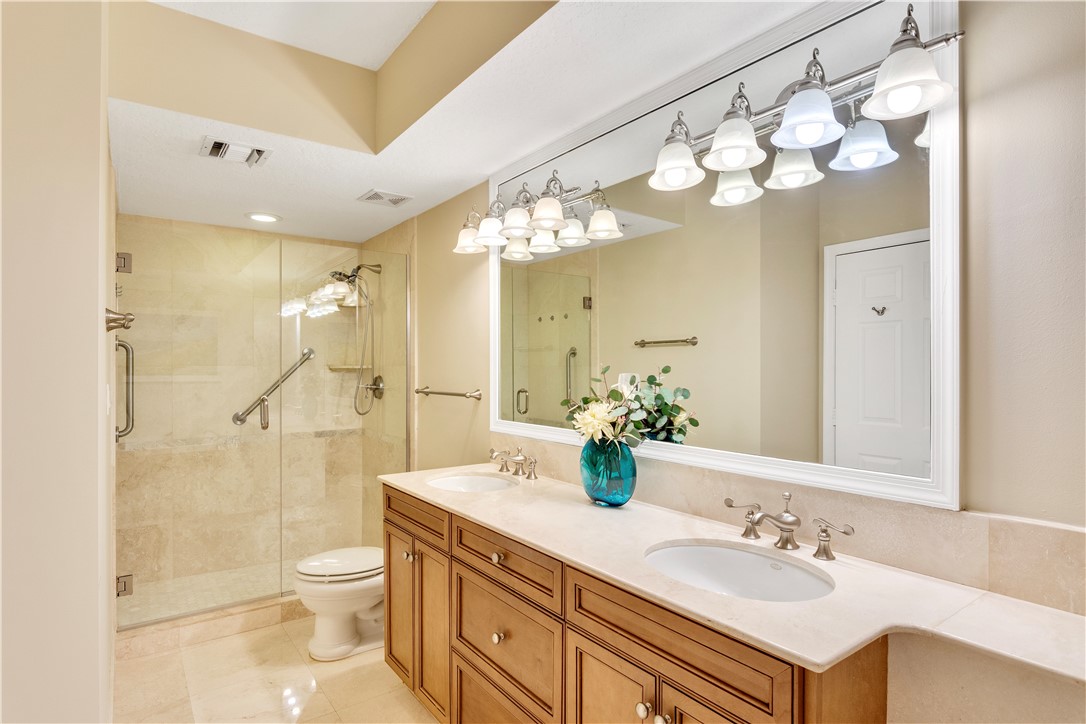 8870 N Sea Oaks Way 312