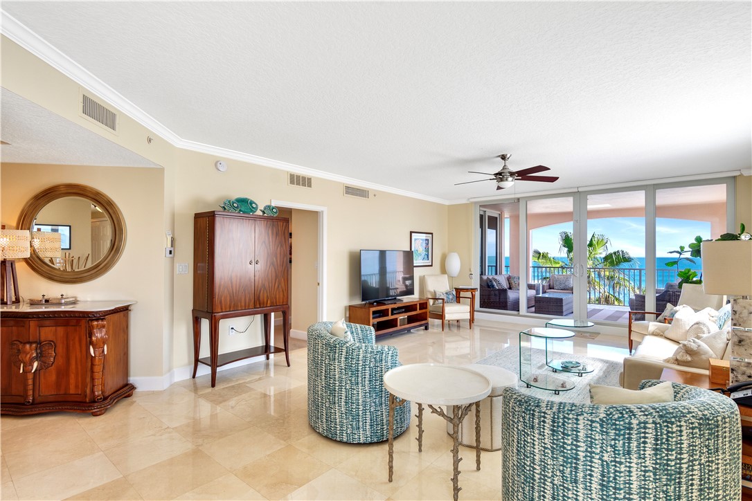 8870 N Sea Oaks Way 312