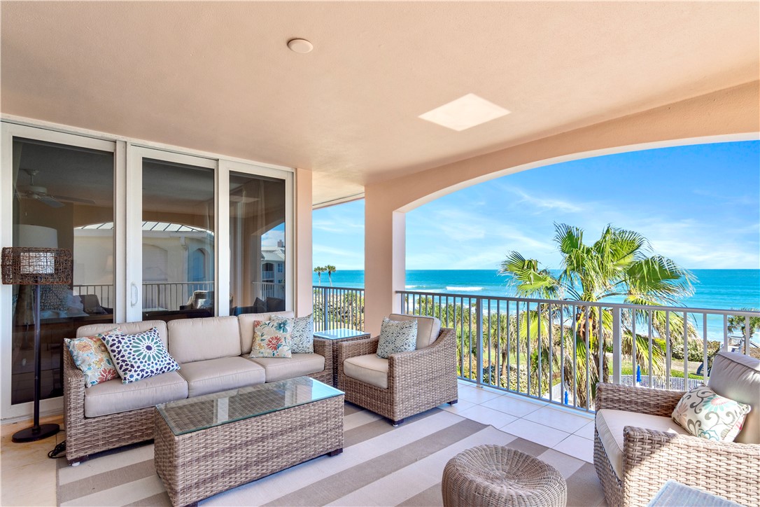 8870 N Sea Oaks Way 312