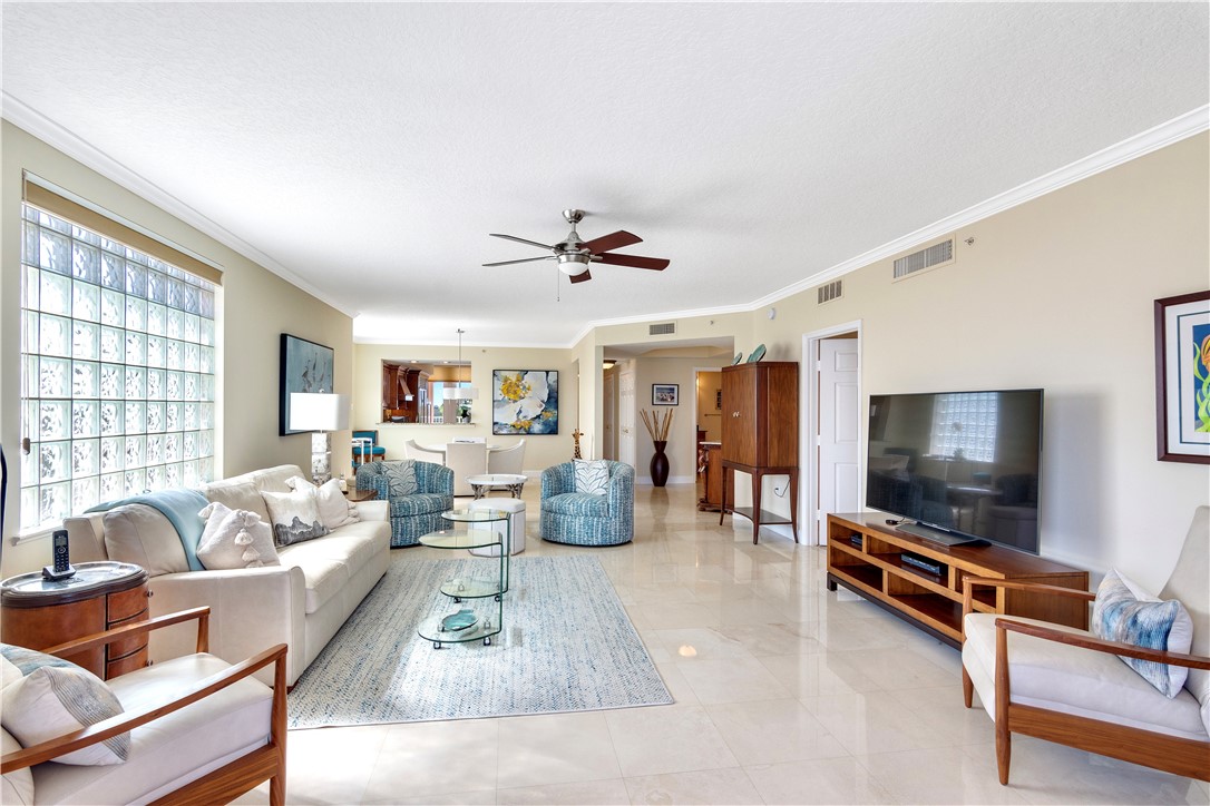 8870 N Sea Oaks Way 312