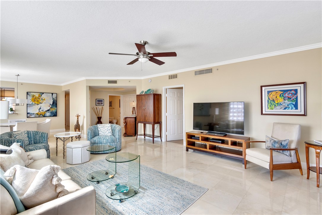 8870 N Sea Oaks Way 312