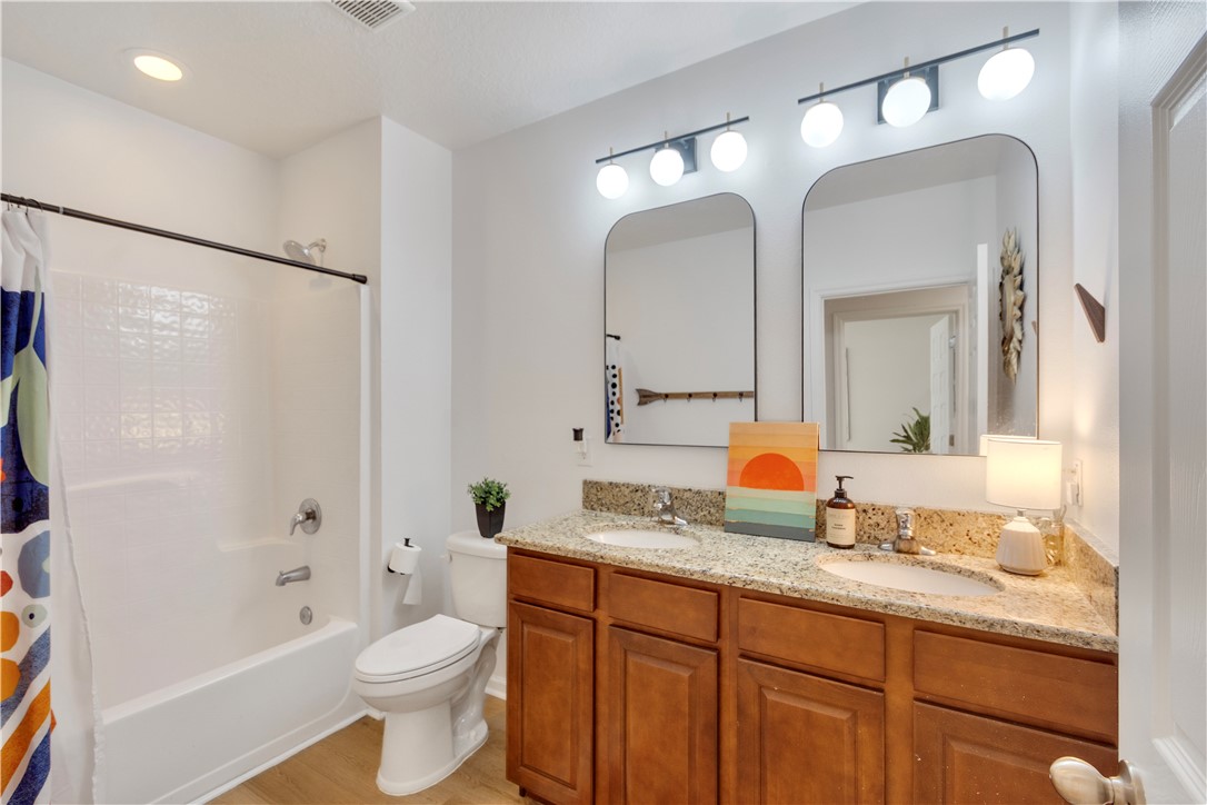 1744 Berkshire Circle SW