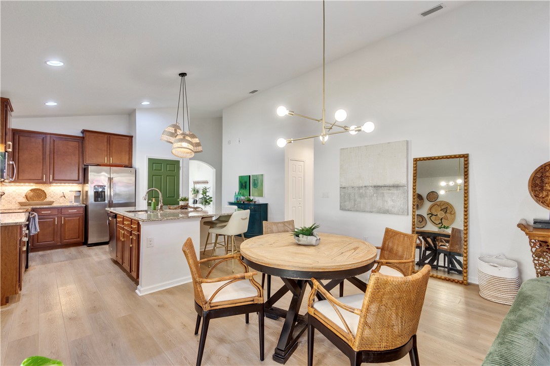 1744 Berkshire Circle SW