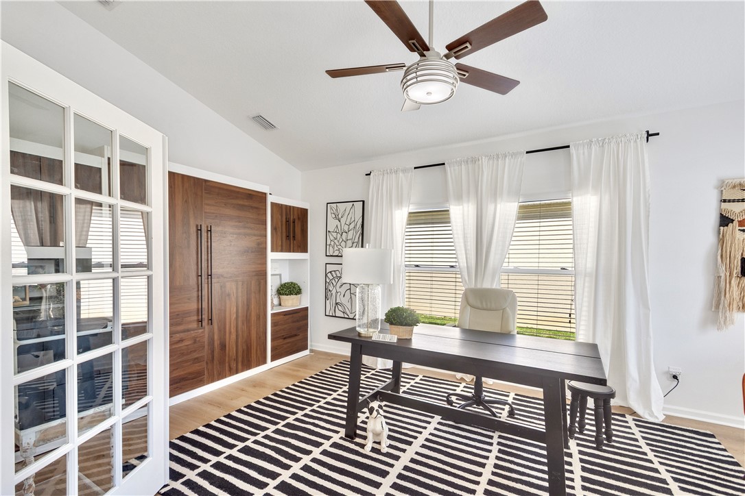 1744 Berkshire Circle SW