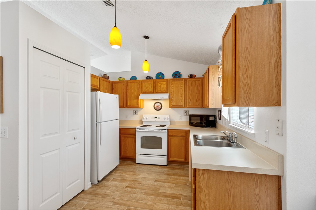8715 105th Court