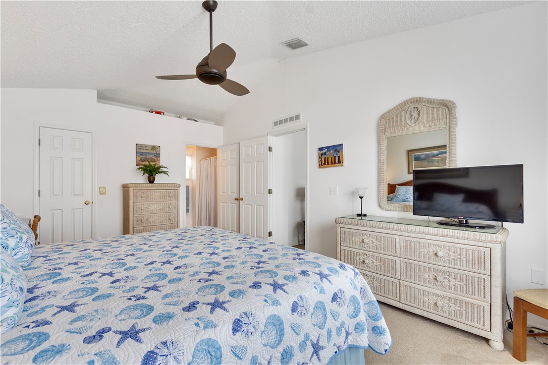 8715 105th Court