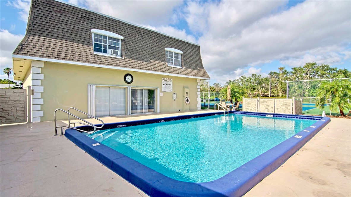 1901 Indian River Boulevard D210