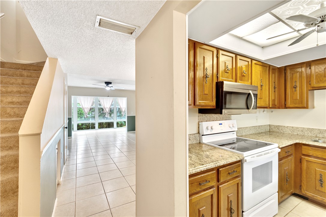 1901 Indian River Boulevard D210
