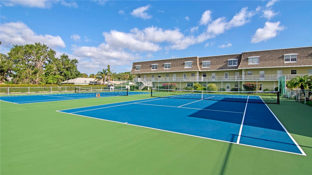 1901 Indian River Boulevard D210