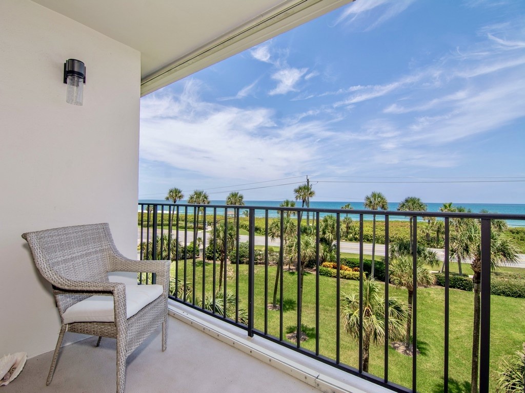 5055 N Highway A1A Highway 404