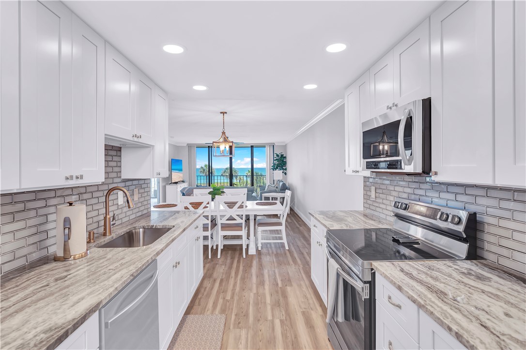 5055 N Highway A1A Highway 404