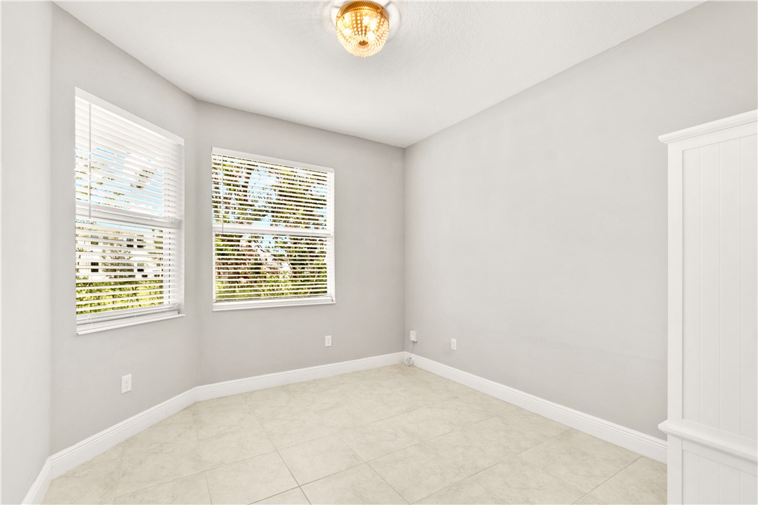 6009 Bella Rosa Lane