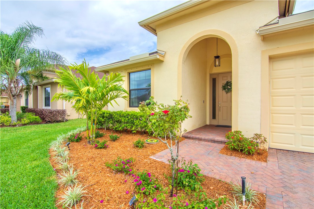 10113 W Verona Circle