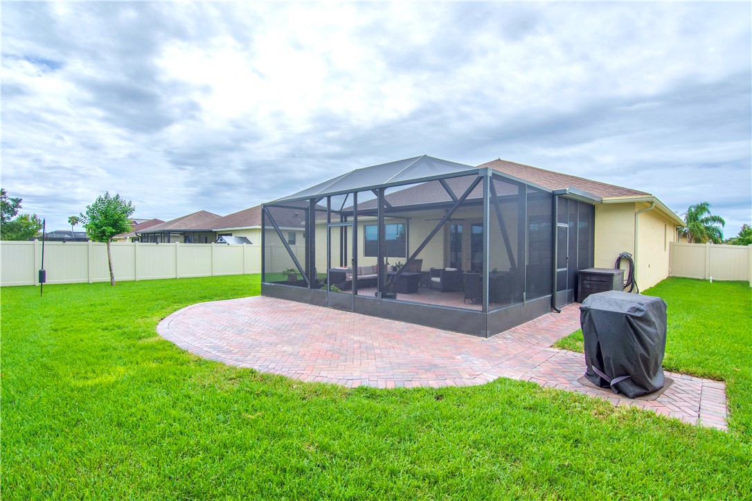 10113 W Verona Circle