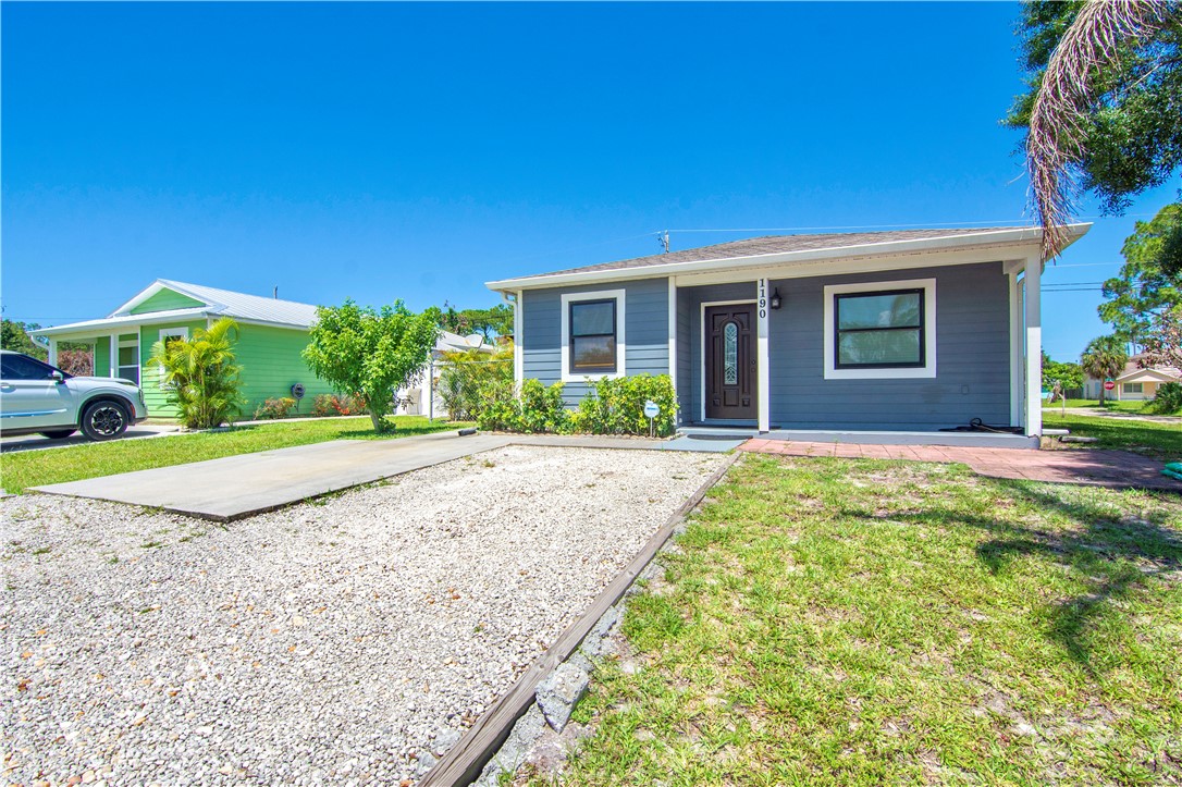 1190 12th Court SW
