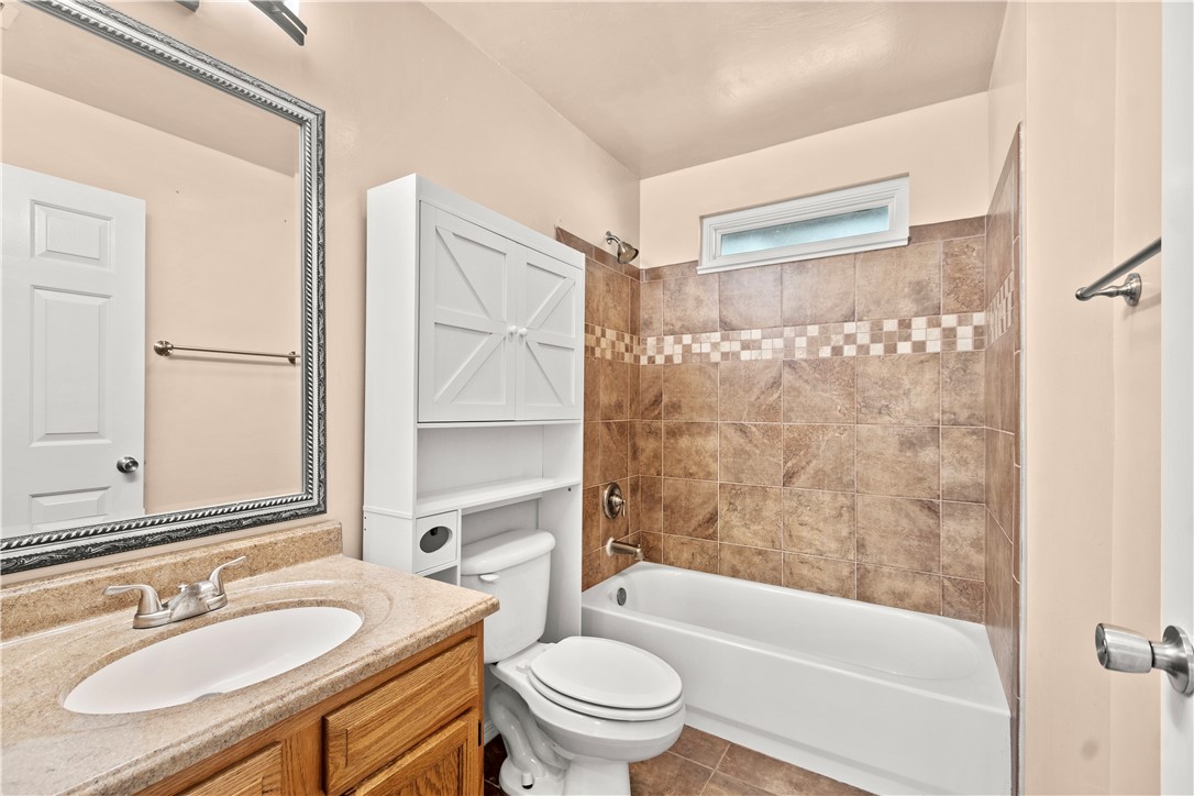 1190 12th Court SW
