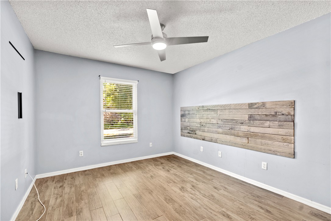1190 12th Court SW